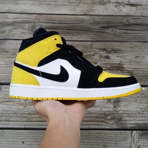 women's size 9 in men's jordans